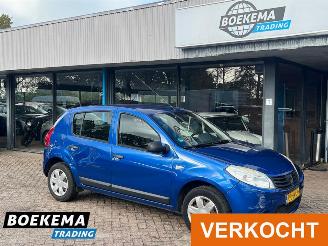 krockskadad bil auto Dacia Sandero 1.2 Ambiance Airco 5-Deurs Trekhaak 2009/9