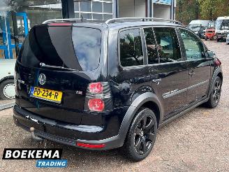 Volkswagen Touran 1.4 TSI Cross Xenon Airco Cruise PDC Trekh. picture 2