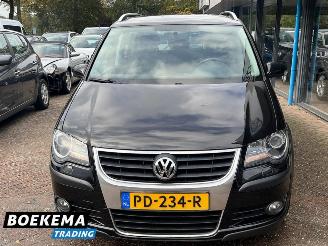 Volkswagen Touran 1.4 TSI Cross Xenon Airco Cruise PDC Trekh. picture 5