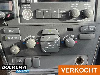 Volvo Xc-70 2.4 T Comfort Line 200 PK Leder Airco Cruise Trekh. picture 28