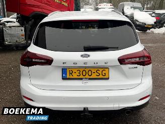 Ford Focus Wagon 1.0 EcoBoost 125PK Hybrid Navi Climate Cruise PDC Trekh. picture 16