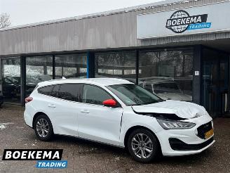 Auto incidentate Ford Focus Wagon 1.0 EcoBoost 125PK Hybrid Navi Climate Cruise PDC Trekh. 2022/11