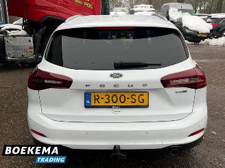 Ford Focus Wagon 1.0 EcoBoost 125PK Hybrid Navi Climate Cruise PDC Trekh. picture 16