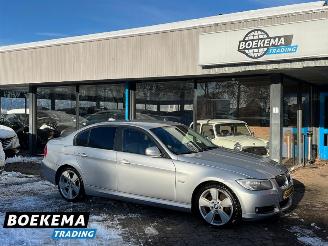 krockskadad bil auto BMW 3-serie 318d High Exe. Leer Climate Navi Cruise PDC 2011/2