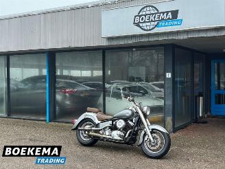 Vaurioauto  motor cycles Yamaha XVS 650 Dragstar Custom Bobber A2 1998/11
