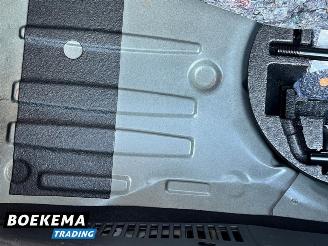 Renault Clio 0.9 TCe Limited Navi Camera Cruise Airco PDC picture 14