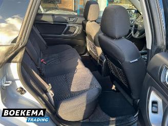 Subaru Outback 2.5i 4WD Comfort Pano Navi Climate Cruise Stoelverw. Trekh. picture 17