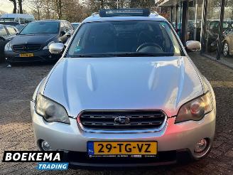 Subaru Outback 2.5i 4WD Comfort Pano Navi Climate Cruise Stoelverw. Trekh. picture 5