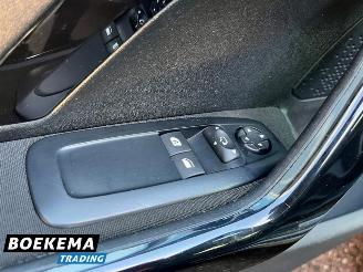 Peugeot 208 1.2 PureTech Style Navi Climate Cruise PDC picture 22