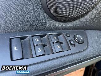 BMW 3-serie 320i High Exe M-Sport Aut Leer Memory Navi Stoelverw. PDC picture 24