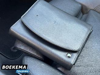BMW 3-serie 320i High Exe M-Sport Aut Leer Memory Navi Stoelverw. PDC picture 32