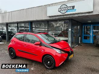 Voiture accidenté Toyota Aygo 1.0 VVT-i X-Wave Open-Dak Airco Cruise 2015/7