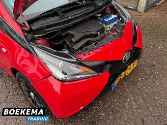Toyota Aygo 1.0 VVT-i X-Wave Open-Dak Airco Cruise picture 10