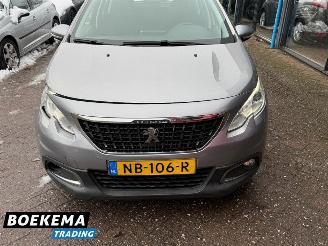 Peugeot 2008 1.2 PureTech Automaat Navigatie Cruise NAP! picture 5