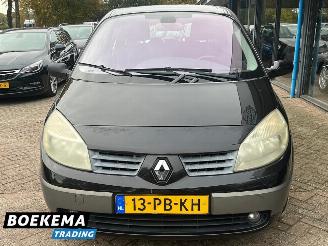 Renault Grand-scenic 1.6 16V Dynamique 7-Pers Climate Cruise picture 5