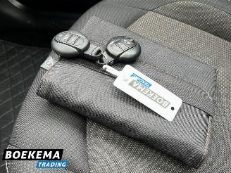 Mini One D 1.2 One Business Automaat Pano Keyless Navi Climate Cruise picture 31