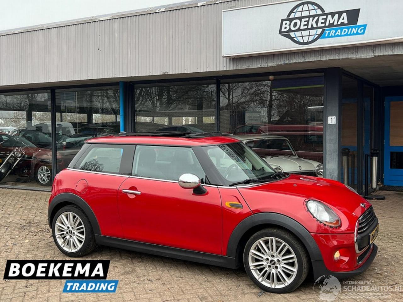Mini One D 1.2 One Business Automaat Pano Keyless Navi Climate Cruise