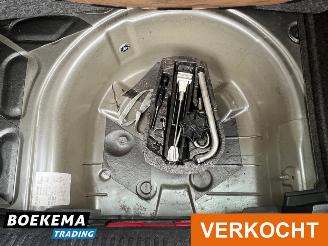 Volkswagen Polo 1.2-12V Trend 5-Deurs Airco picture 12