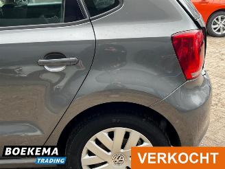 Volkswagen Polo 1.2-12V Trend 5-Deurs Airco picture 8