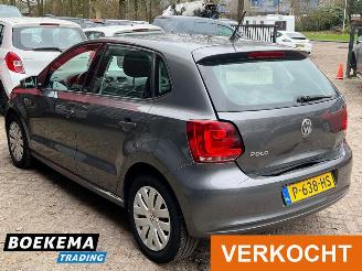 Volkswagen Polo 1.2-12V Trend 5-Deurs Airco picture 3