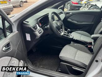 Renault Clio 1.6 E-Tech Full Hybrid 145 techno Virtual Navi Climate Camera picture 24