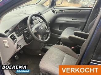 Toyota Avensis-verso 2.0i Linea Luna 6-Persoons Airco Cruise picture 12