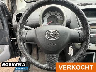 Toyota Aygo 1.0-12V Comfort Automaat 5-Deurs picture 23