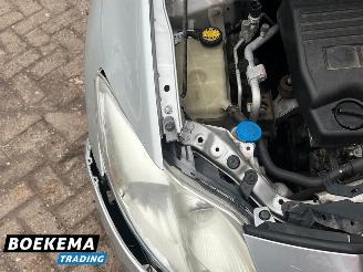 Toyota Auris 1.3 Aspiration Navigatie Climate Trekhaak picture 11