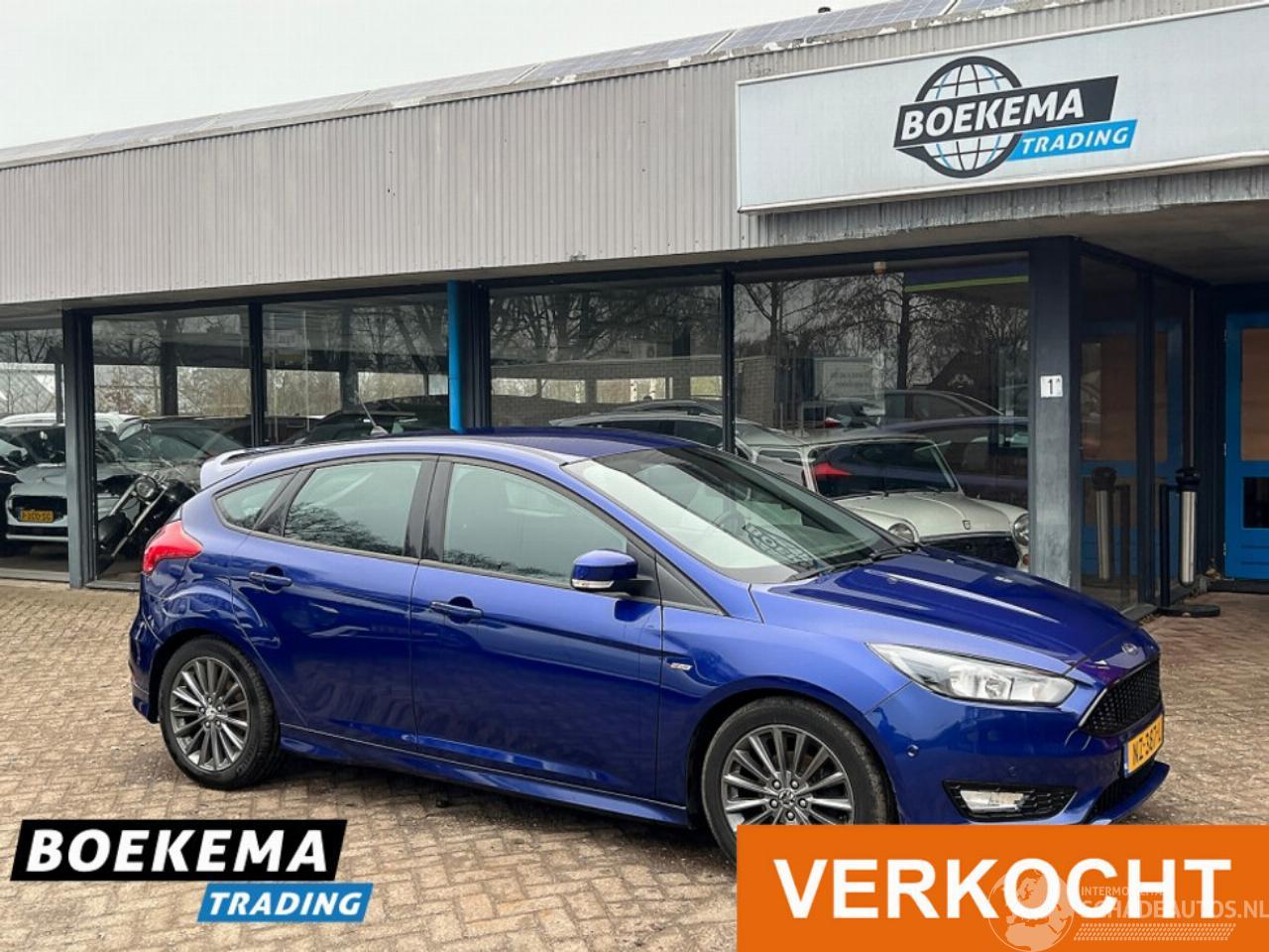 Ford Focus 1.5 TDCI ST-Line Navi Climate Cruise PDC Trek.