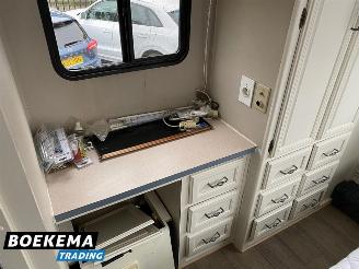 Chevrolet  Urbano 6.5d V8 200pk Airco Zonnepanelen Schotel Automaat picture 33