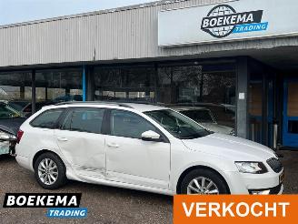 Voiture accidenté Skoda Octavia Combi 1.0 TSI Business Navi Cruise Climate Trekh. 2016/10