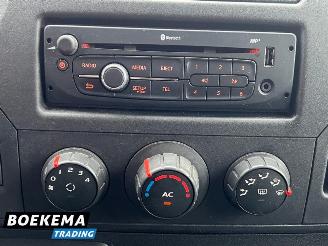 Renault Master T35 2.3 DCI L2H3 3-Pers Navigatie Cruise Airco PDC Trekhaak picture 18