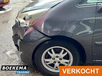 Toyota Verso S 1.3 VVT-i Aspiration Automaat Airco Camera picture 7