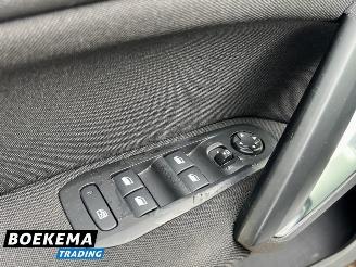 Peugeot 308 SW 1.2 PureTech Style Automaat Navigatie PDC Cruise Trekhaak picture 22