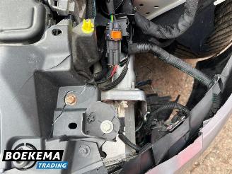 Peugeot 308 SW 1.2 PureTech Style Automaat Navigatie PDC Cruise Trekhaak picture 12