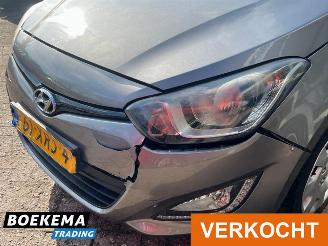 Hyundai I-20 1.2i Business Edition Airco 5-Deurs picture 6