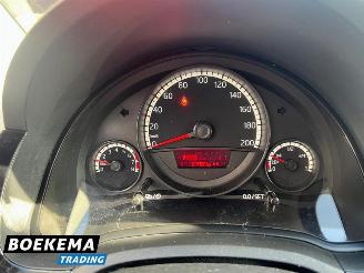Volkswagen Up! 1.0 Move Up! Navigatie Airco 5-Deurs picture 26