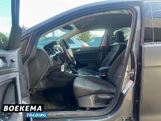 Volkswagen Golf 1.0 TSI R-Line DSG Navigatie Climate Cruise picture 15