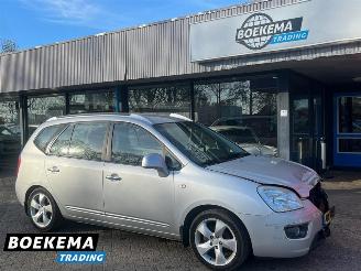 skadebil auto Kia Carens 2.0 CVVT X-clusive 7-Persoons Leer Navigatie Stoelverw. Airco 2007/11