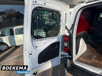 Peugeot Partner 120 1.6 HDI L1 XR Profit + Airco Elek. Ramen picture 12