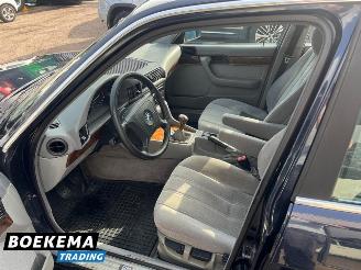 BMW 5-serie 520i Executive 6-Cilinder Airco picture 13