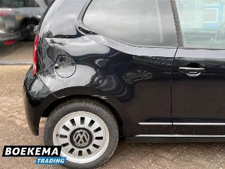 Volkswagen Up! 1.0 Black Up! Panorama Leer Stoelverwarming PDC Cruise picture 5