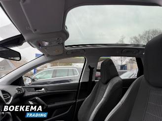 Peugeot 308 SW 1.2 PureTech Premium Panorama Automaat Navigatie Trekhaak PDC picture 12