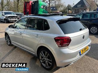 Volkswagen Polo 1.0 TSI R-Line DSG Pano Stoelverw. Digital Camera Keyless picture 3