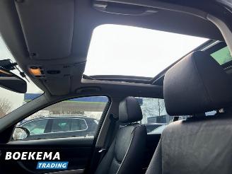 BMW 3-serie 320i High Exe Automaat Panorama Leer Stoelverw. picture 11
