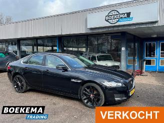 skadebil auto Jaguar XF 2.0d Pure Navigatie Keyless Automaat Climate 2016/3