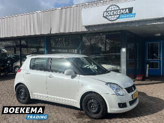 Unfallwagen Suzuki Swift 1.3 Shogun Airco Cruise 2009/1
