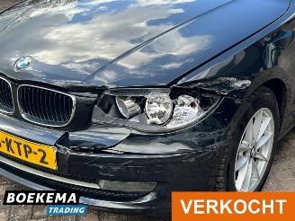 BMW 1-serie 116i Business Line Navigatie Cruise Climate picture 10
