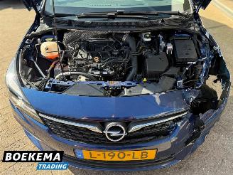 Opel Astra Sports Tourer 1.2 Edition Navigatie Cruise Climate picture 8