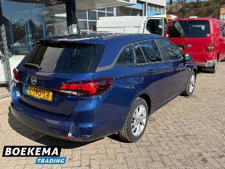 Opel Astra Sports Tourer 1.2 Edition Navigatie Cruise Climate picture 2